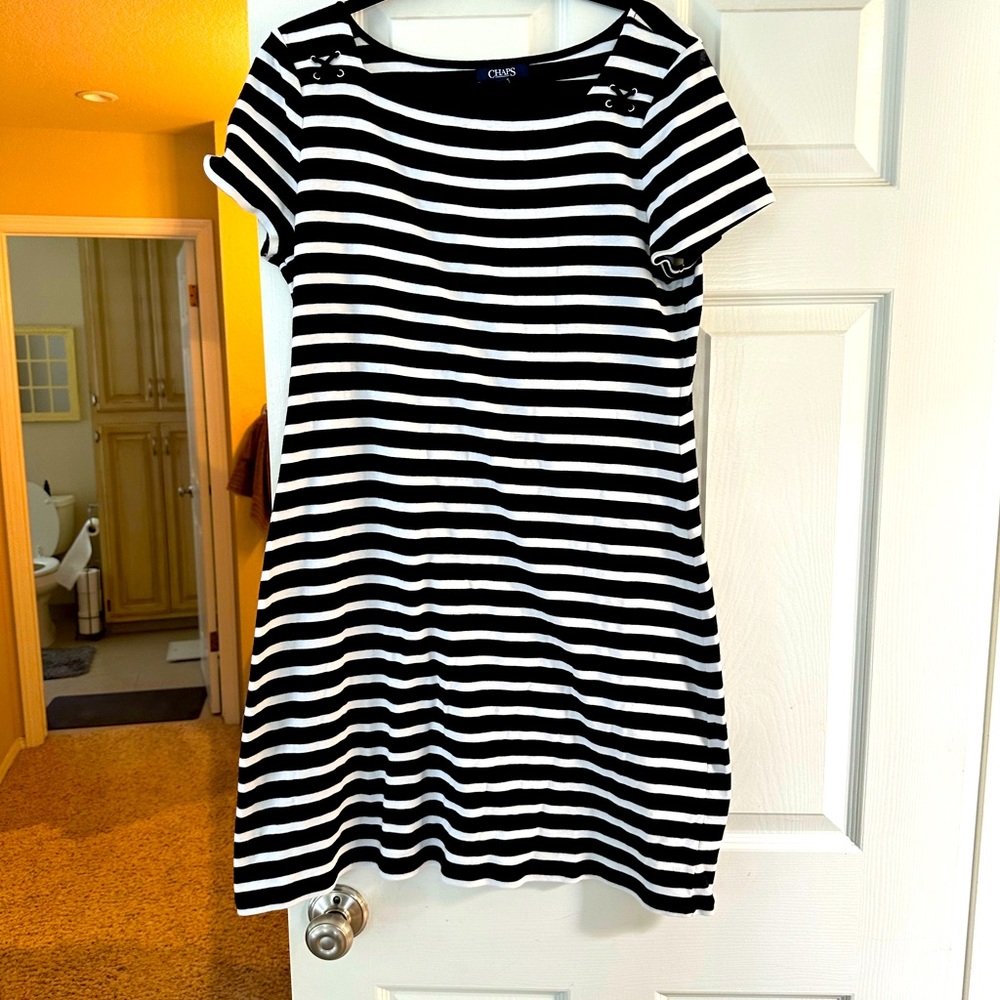 Summer dress cotton short sleeved  black and white size XL
